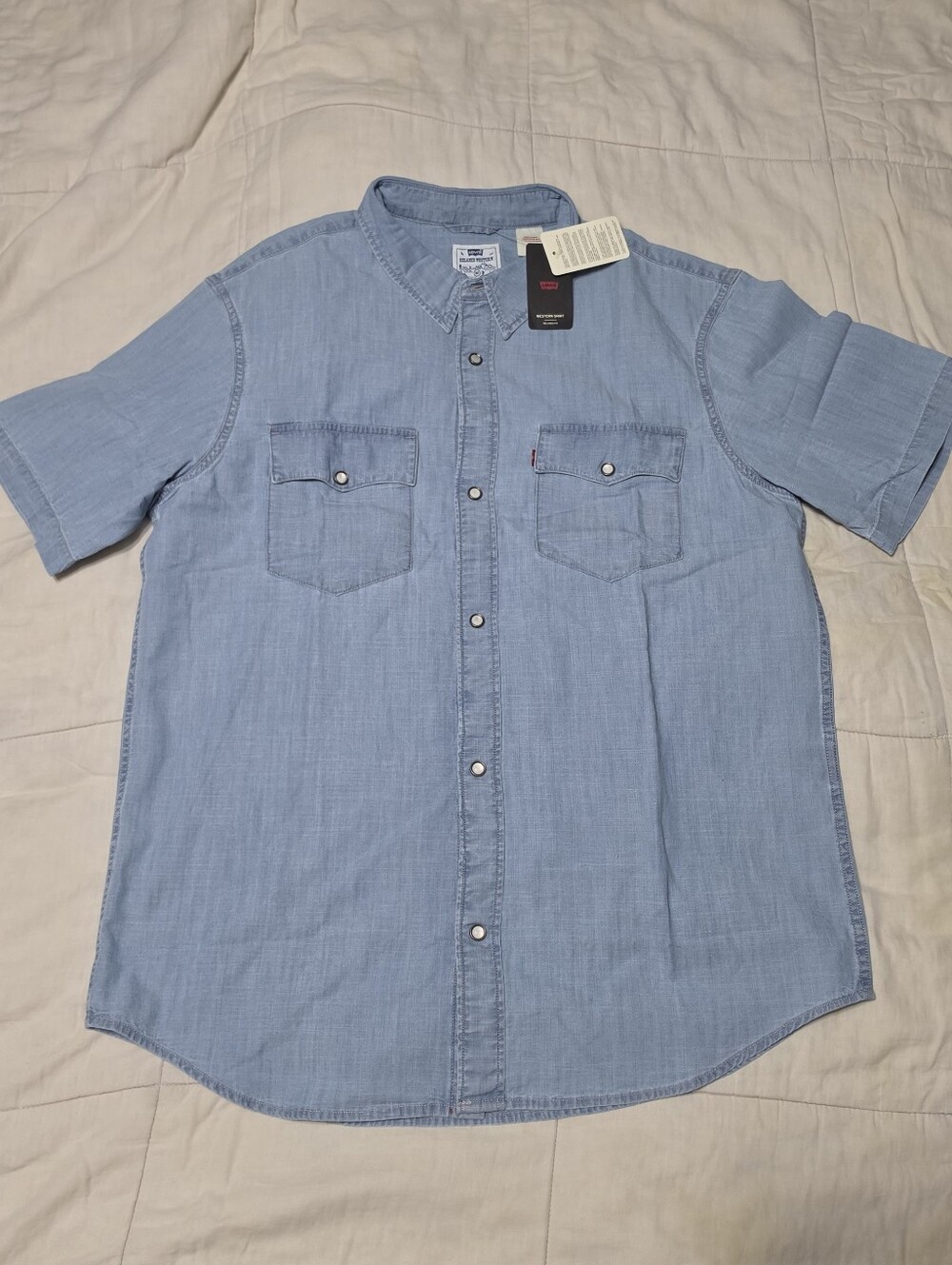 NWT Levi's Short Sleeve Relaxed Fit Western Shirt